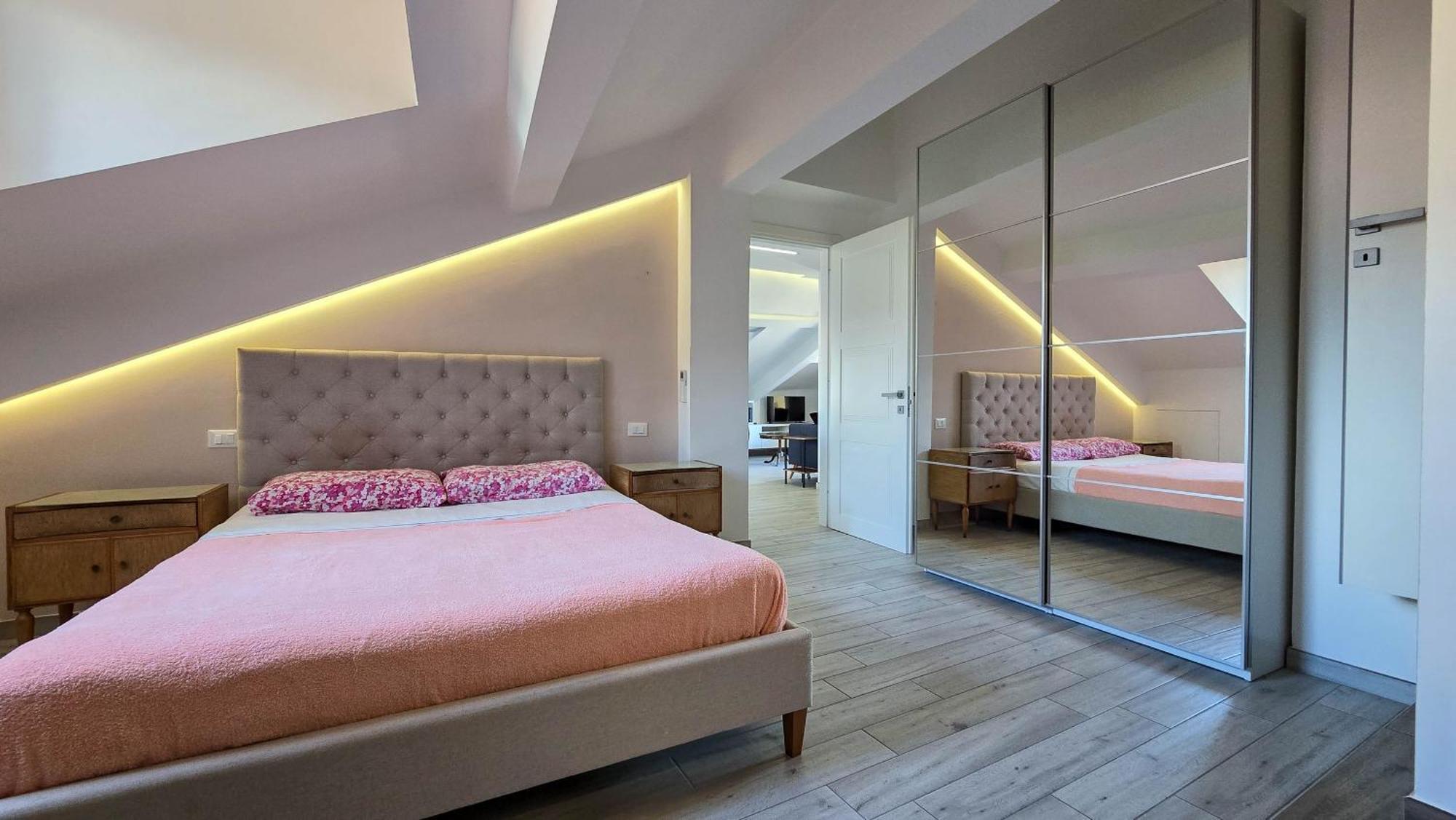 Centro Immobiliare Flagships Apartments Sanremo Luaran gambar